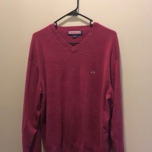 Vineyard vines V-neck